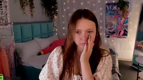 Snapshot of booozekirs_ chatting on 7, 7, 2026 Milena online show from 7, 7, 2026