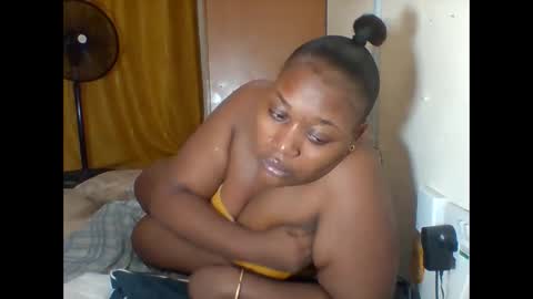 Snapshot of booty_panther chatting on 2, 2, 2025 sandrah online show from 2, 2, 2025