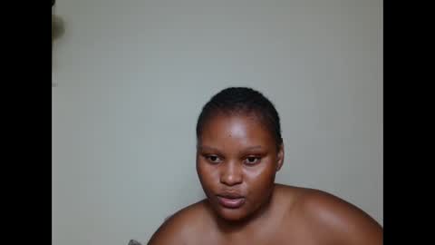 bootydarkebony_ online show from 10, 5, 2026