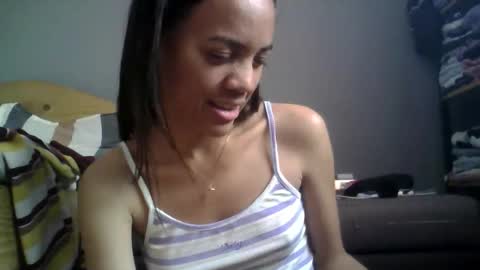 Snapshot of boozyart chatting on 10, 10, 2025 boozyArt online show from 10, 10, 2025