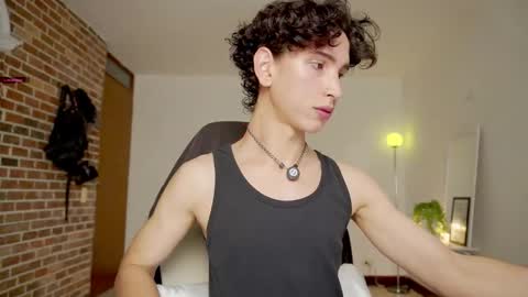 Bream online show from 22, 10, 2025