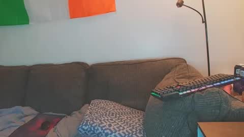 Snapshot of boredandirish21 chatting on 21, 9, 2025 boredandirish21 online show from 21, 9, 2025