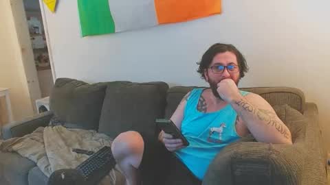 Snapshot of boredandirish21 chatting on 1, 3, 2026 boredandirish21 online show from 1, 3, 2026