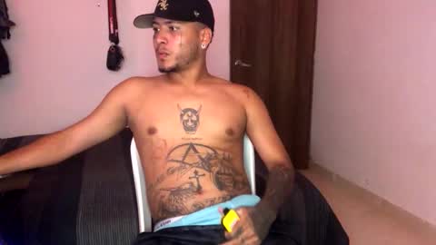 Snapshot of boss_master99 chatting on 18, 4, 2026 Jesus online show from 18, 4, 2026
