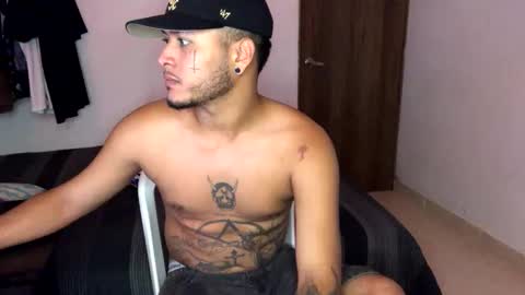 Snapshot of boss_master99 chatting on 22, 4, 2026 Jesus online show from 22, 4, 2026