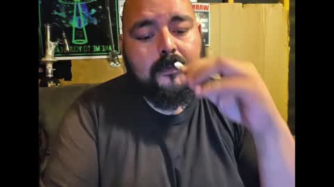 Snapshot of bossdeuce420 chatting on 5, 4, 2026 bossdeuce420 online show from 5, 4, 2026