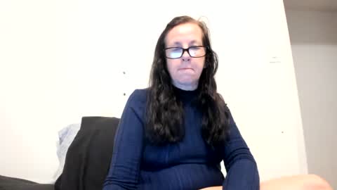 Snapshot of bossypeachgoddess chatting on 8, 7, 2026 Bossy Peach Goddess online show from 8, 7, 2026