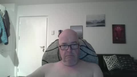 boston1967524903 online show from 19, 4, 2026