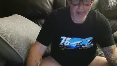 bostonguy1969 online show from 14, 4, 2026