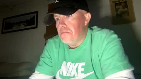 Snapshot of bostonirish45 chatting on 9, 5, 2026 bostonirish45 online show from 9, 5, 2026