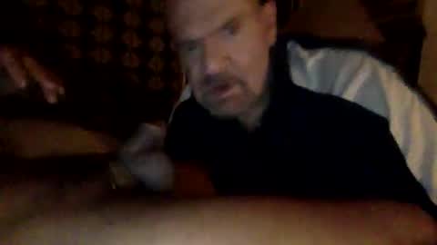 bottomslut1111 online show from 28, 4, 2026