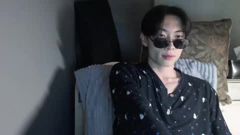 boxman556990 online show from 13, 12, 2024