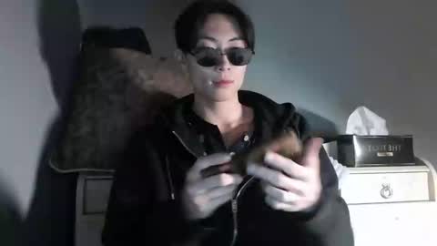 boxman556990 online show from 18, 1, 2025