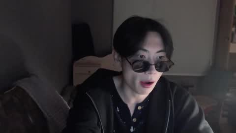 boxman556990 online show from 24, 1, 2025