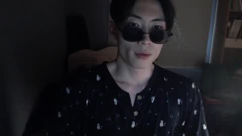 boxman556990 online show from 4, 2, 2025