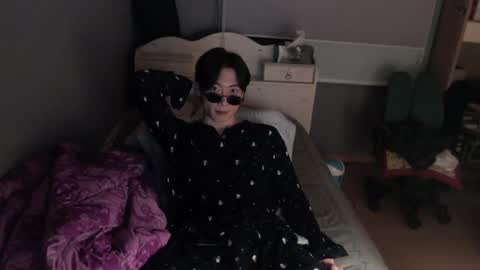 boxman556990 online show from 7, 3, 2025