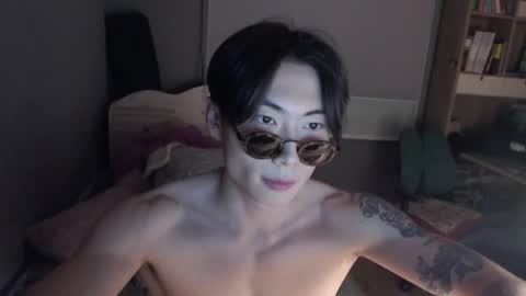 boxman556990 online show from 9, 3, 2025