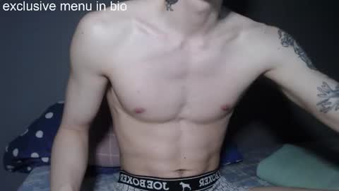 boxman556990 online show from 15, 7, 2026