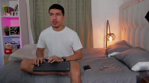 Snapshot of boy_jerry chatting on 13, 7, 2026 boy_jerry online show from 13, 7, 2026