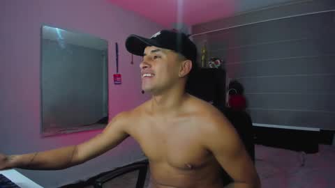 Snapshot of boy_nauthy chatting on 16, 1, 2025 boy_nauthy online show from 16, 1, 2025