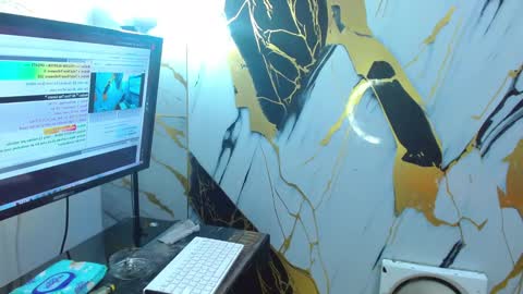 boy_tatto77 online show from 14, 2, 2026