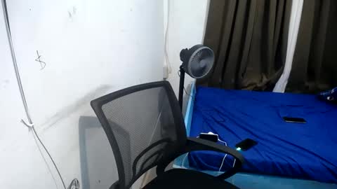 Snapshot of boyax16 chatting on 19, 2, 2025 boyax16 online show from 19, 2, 2025