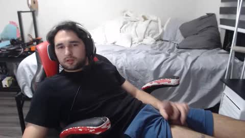 For business or to fuck me contact me boybigcocks Follow my OF  online show from 15, 11, 2025