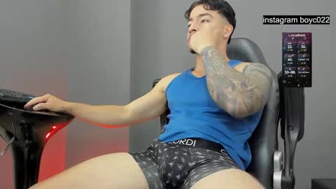 boyc02_ online show from 4, 1, 2025