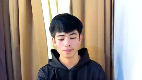 Snapshot of boynextdoor4ux chatting on 4, 2, 2026 HI IM JAMES DONT FORGET GIVE ME THUMBS UP AND JOIN TO MY FANCLUB online show from 4, 2, 2026