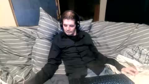 Snapshot of bponie1 chatting on 21, 12, 2025 bponie1 online show from 21, 12, 2025