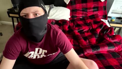 brad200215 online show from 3, 2, 2026