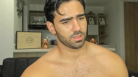 bradleymartin7 online show from 22, 2, 2025