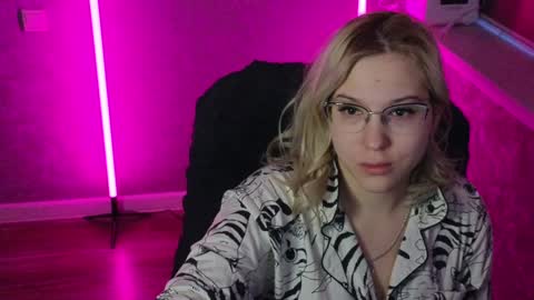 Belle  online show from 3, 1, 2025