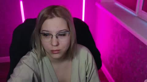 Belle  online show from 20, 1, 2025