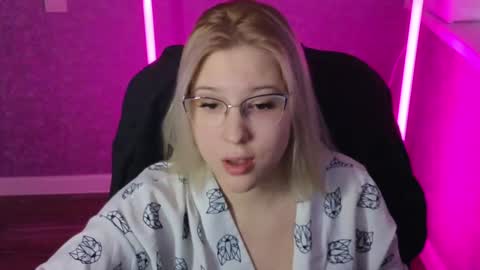 Belle  online show from 22, 1, 2025