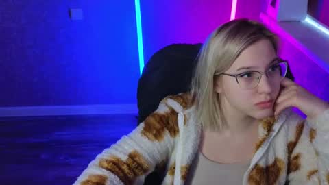 Belle  online show from 17, 2, 2025