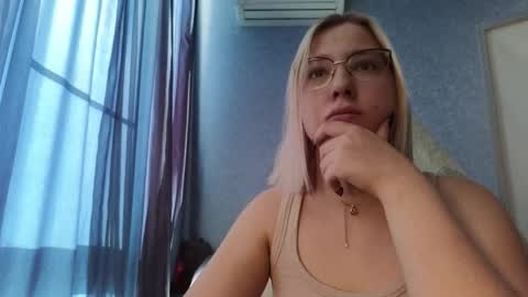 Belle  online show from 25, 10, 2025