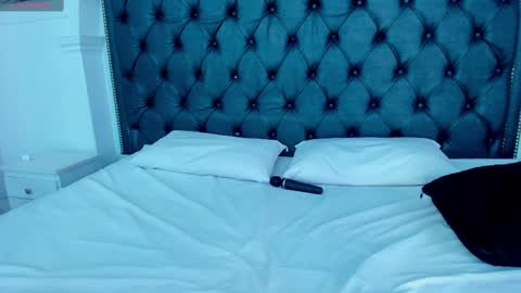 I am your sweet whore online show from 17, 2, 2025