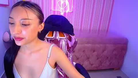 Snapshot of branndy_ch chatting on 7, 10, 2025 Brandy Gomez online show from 7, 10, 2025