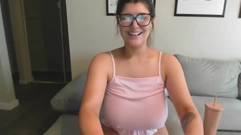 Snapshot of brattybarbiebabe chatting on 8, 7, 2026 BrattyBarbieBabe online show from 8, 7, 2026