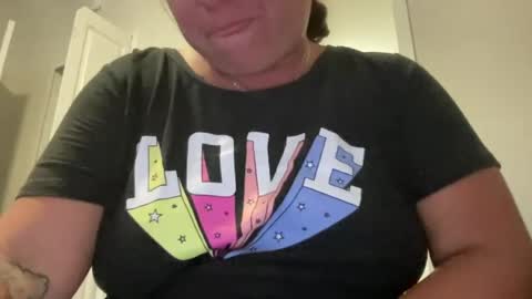 Snapshot of brattylittlelion chatting on 7, 6, 2026 brattylittlelion online show from 7, 6, 2026