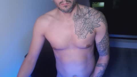 Snapshot of break_dusk chatting on 17, 5, 2026 break_dusk online show from 17, 5, 2026