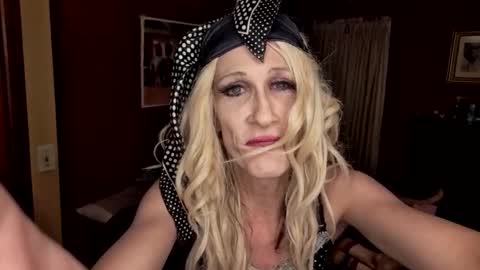 breanne12 online show from 24, 1, 2025