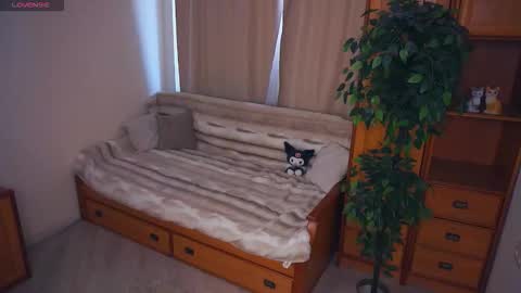 Mia Bunyard online show from 17, 9, 2025