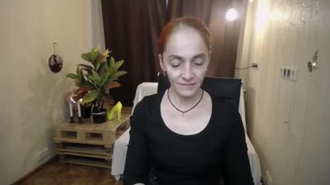 Snapshot of breeterner chatting on 8, 3, 2025 breeterner online show from 8, 3, 2025