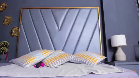 Brenda Time Schedule 0600 - 1400 GMT-5 online show from 25, 10, 2025