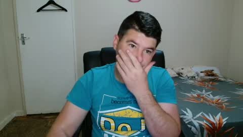 Snapshot of brendansexyboy098754 chatting on 4, 5, 2026 ask me lol online show from 4, 5, 2026