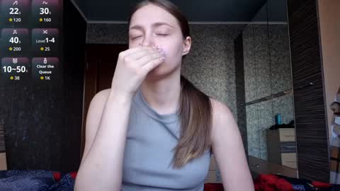 Mia   online show from 12, 2, 2026