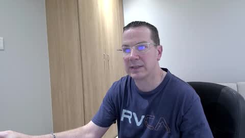 Brett online show from 28, 9, 2025