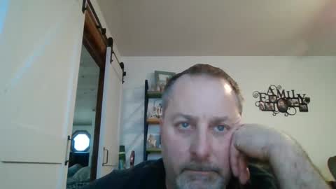 hey online show from 12, 1, 2025